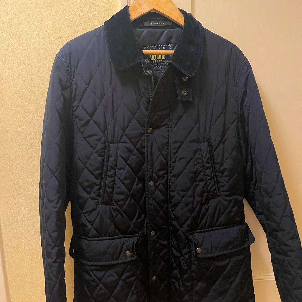 High End Navy Blue Mens Quilted Jacket Made in Italy. Velvet like collar.